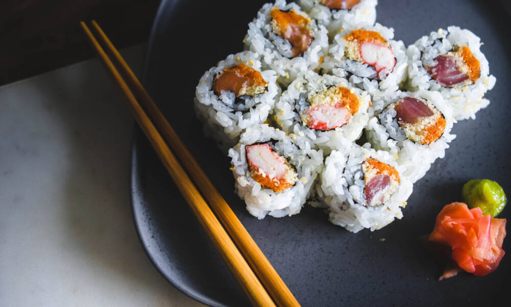Sushi-på-tallrik